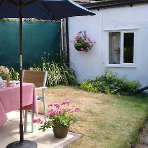 The At Weston Lawn Bath